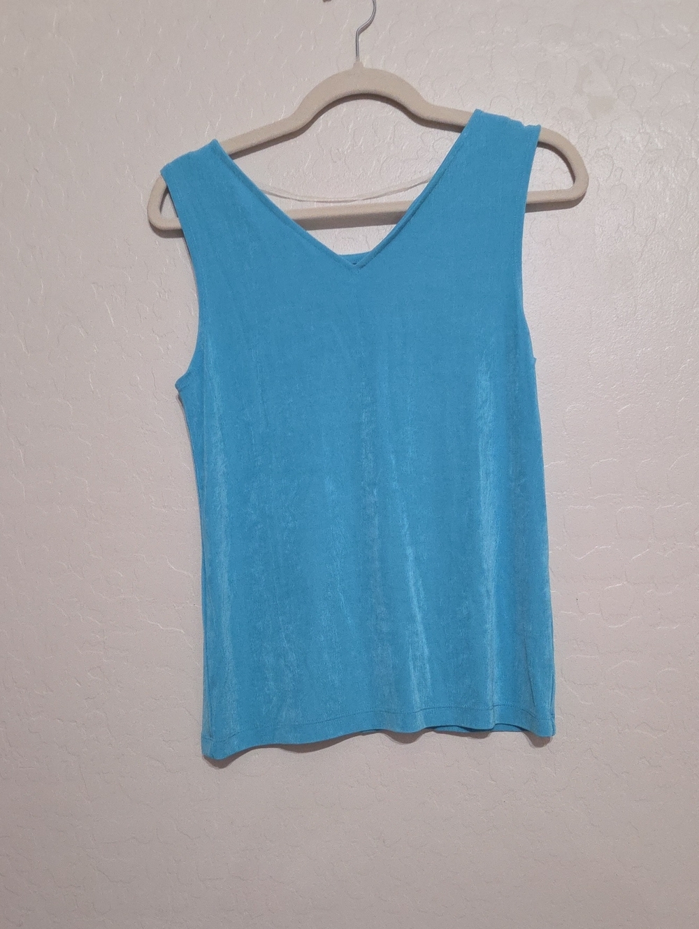 Chico's Sky Blue V-Neck Sleeveless Tank